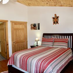 Red Moon Lodge And Retreat
