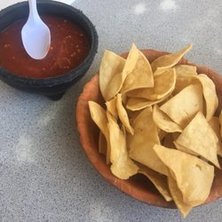 Firebaugh Restaurant - Free chips & salsa -- SOO GOOD!!