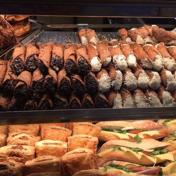 Croissanterie C'est Magnifique - Coffee & Tea Near Me - Amsterdam, New Hampshire