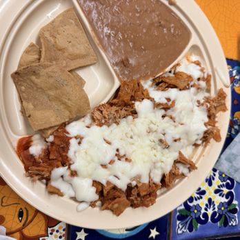 La Mordida - Chilaquiles de Pollo - Mexican Near Me - McAllen, Texas La Mordida - Chilaquiles de Pollo - Mexican Near Me - McAllen, Texas