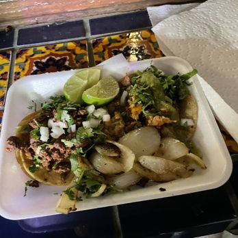 Boombox Taco - Chicken and steak taco! Delicious - Food Trucks Near Me - Houston, Texas Boombox Taco - Chicken and steak taco! Delicious - Food Trucks Near Me - Houston, Texas