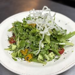 Blue Dragon Tavern - Mandarin Salad | romaine, mandarin slices, cucumbers, tomatoes with sesame mandarin vin. So pretty, you don't want to eat it!