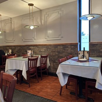 Marina Restaurant & Pizza - Pizza Near Me - Harriman, New York Marina Restaurant & Pizza - Pizza Near Me - Harriman, New York
