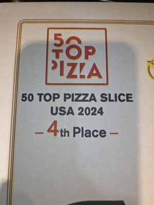 Mano's Pizzeria by null