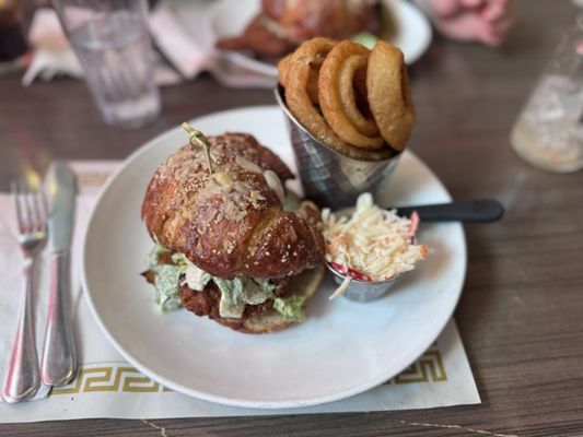 Whiskey Down Diner by null