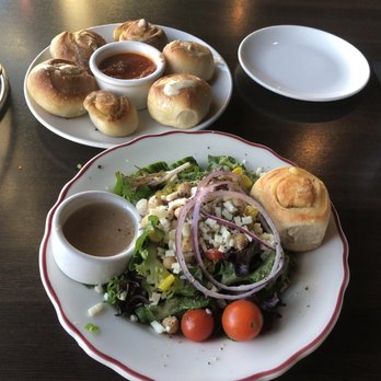 Tony C's - Side house salad and garlic knots - Pizza Near Me - Austin, Texas