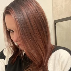 I wanted to add in some red and she customized this color. Love it!