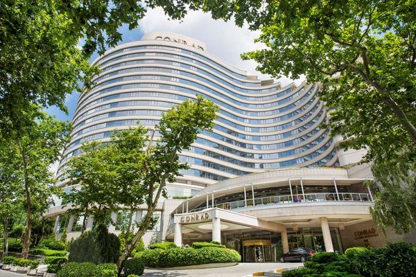 Conrad Istanbul Bosphorus by null