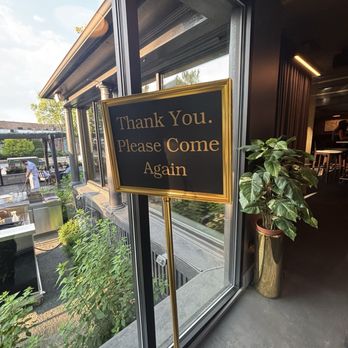 Le Cochon Wine Bar and Bistro - A gentle reminder to return! - Wine Bars Near Me - Geneva, Illinois Le Cochon Wine Bar and Bistro - A gentle reminder to return! - Wine Bars Near Me - Geneva, Illinois