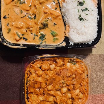 Shalimar Restaurant - 26. Veg Red Curry 58. Chana Curry - Indian Near Me - Iselin, New Jersey