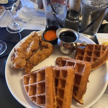 Ale Mary's Beer Hall - Southern Fried Chicken & Waffles - Sandwiches Near Me - Royal Oak, Michigan Ale Mary's Beer Hall - Southern Fried Chicken & Waffles - Sandwiches Near Me - Royal Oak, Michigan