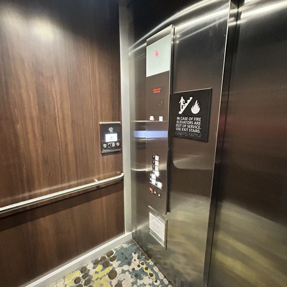 Hampton Inn & Suites Marina - Elevator - Hotels Near Me - Marina, California Hampton Inn & Suites Marina - Elevator - Hotels Near Me - Marina, California