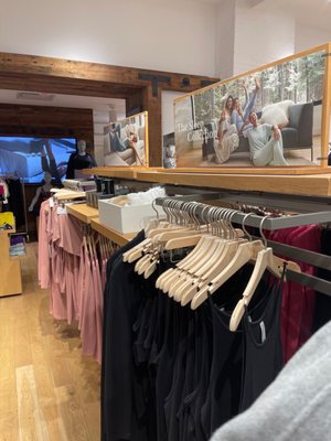 Athleta by null