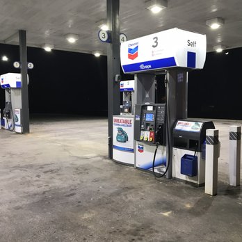 Red Eagle Chevron - gas pumps at a gas station - Convenience Stores Near Me - Wetumpka, Alabama Red Eagle Chevron - gas pumps at a gas station - Convenience Stores Near Me - Wetumpka, Alabama