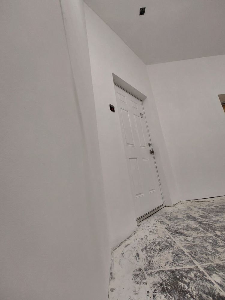 Slide of Yahia Plumber