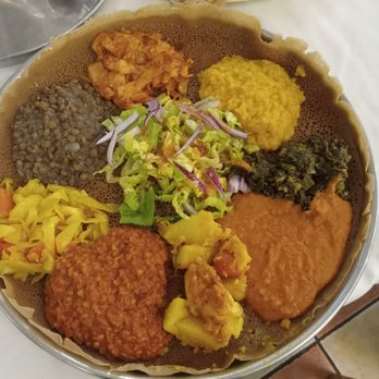 Den Den Restaurant - Vegetarian Near Me - Chicago, Illinois