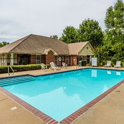 Chapel Ridge of Jacksonville - Our sparkling pool!