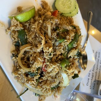 Yummy Thai - 070. Basil Fried Rice - Thai Near Me - Irving, Texas Yummy Thai - 070. Basil Fried Rice - Thai Near Me - Irving, Texas