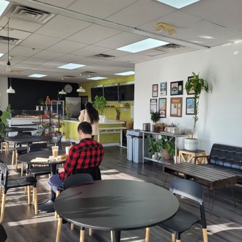 Vinh Xuong Bakery - Seating area - Bakeries Near Me - Denver, Colorado Vinh Xuong Bakery - Seating area - Bakeries Near Me - Denver, Colorado