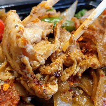 Lemon Grove Thai Food - Chicken of said Drunken Noodles - Thai Near Me - Lemon Grove, California
