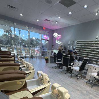 Dream Nails 321 - Saturday night - Nail Salons Near Me - Rockledge, Florida