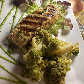 Giordi - Salmon entree - Restaurants Near Me - Rome, RM