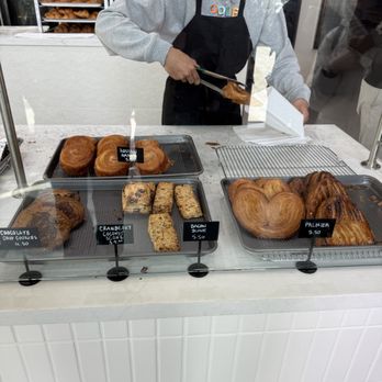 Arsicault Bakery - Display 1/4 - Bakeries Near Me - San Francisco, California Arsicault Bakery - Display 1/4 - Bakeries Near Me - San Francisco, California