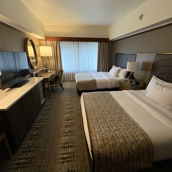 Alyeska Resort - Ski Resorts Near Me - Girdwood, Alaska