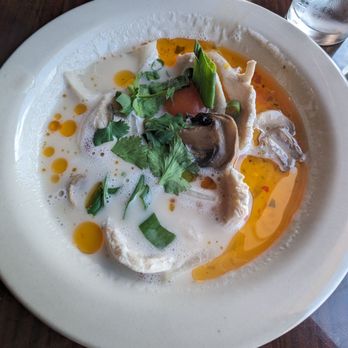 Sawaddee - 16 oz. Tom Kha Chicken - Sushi Bars Near Me - Miami Beach, Florida