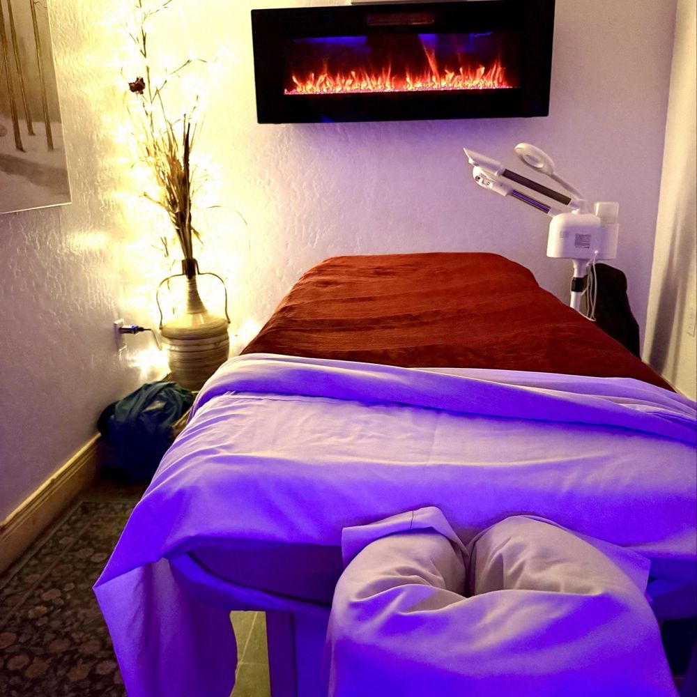 Altitudes Massage & Spa - Peaceful attract attractive, massage rooms - Massage Near Me - Big Bear Lake, California Altitudes Massage & Spa - Peaceful attract attractive, massage rooms - Massage Near Me - Big Bear Lake, California