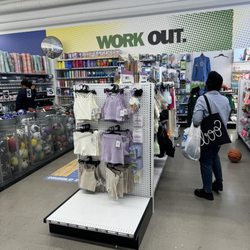 Five Below