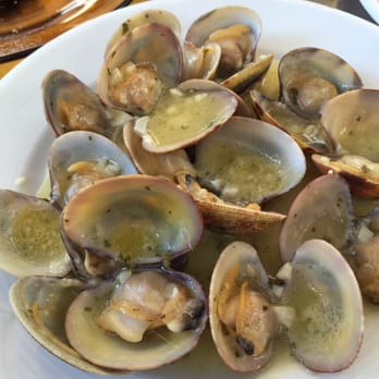 Papitu - Clams - Tapas Bars Near Me - Barcelona, B Papitu - Clams - Tapas Bars Near Me - Barcelona, B