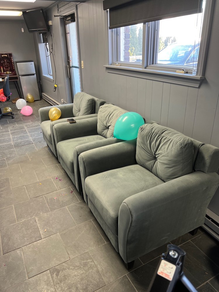 THE HEROES GARAGE Updated June 2024 10 Photos 263 Centre St