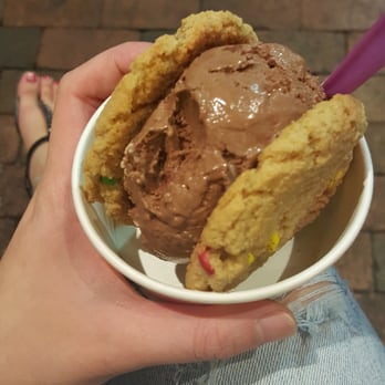 Slickables - M&m cookie with rocky road ice cream - Ice Cream & Frozen Yogurt Near Me - Tempe, Arizona