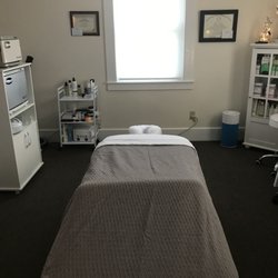 Healing Melody Therapeutic Massage - Massage room