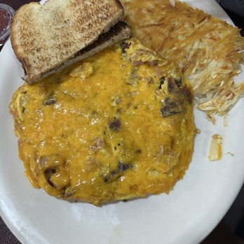 Patty's Eggnest - Breakfast & Brunch Near Me - Tukwila, Washington Patty's Eggnest - Breakfast & Brunch Near Me - Tukwila, Washington