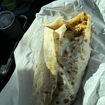 El Rigoberto's - Burrito de chorizo con chile verde - Mexican Near Me - Santa Fe, New Mexico