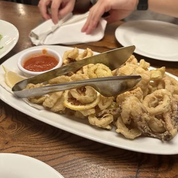 Giordano's - Calamari - Pizza Near Me - Chicago, Illinois