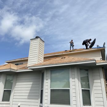 Blue Jack Roofing - Straight lines were perfect and glad I went with local contractor and not a fly by night company. - Roofing Near Me - Austin, Texas