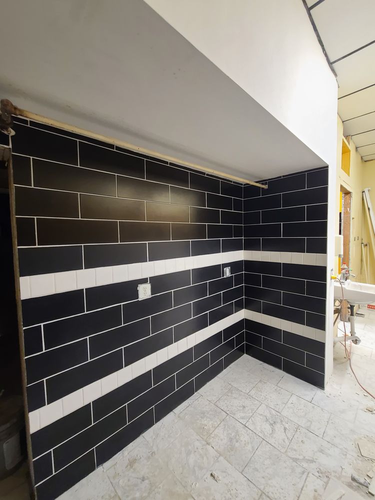 Slide of Vargas Home Construction