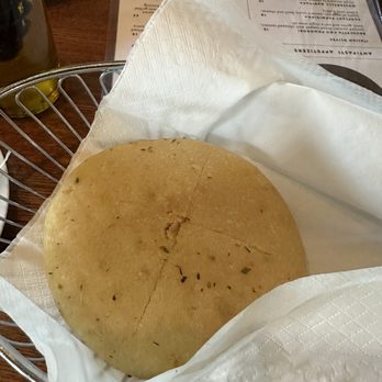Divina Cucina - House bread - Italian Near Me - Montrose, California