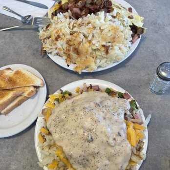 Carol's Corner Cafe - 1/2 order of hash & half order of omelet can't remember name but huge. - American Near Me - Vancouver, Washington Carol's Corner Cafe - 1/2 order of hash & half order of omelet can't remember name but huge. - American Near Me - Vancouver, Washington
