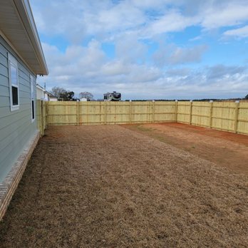 Parker's Handyman Services - Backyard Fence Installation - Handyman Near Me