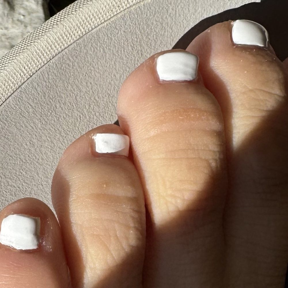 5 Stars Nail Spa - Uneven texture of my nail bed, uneven cut of the nails, and poor paint job. - Nail Salons Near Me - Burlingame, California 5 Stars Nail Spa - Uneven texture of my nail bed, uneven cut of the nails, and poor paint job. - Nail Salons Near Me - Burlingame, California