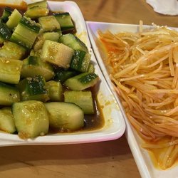 Gogo Music Cafe - Cucumber salad