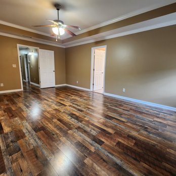 Syntreme Renovation - Floor installation and painting - General Contractors Near Me - Birmingham, Alabama Syntreme Renovation - Floor installation and painting - General Contractors Near Me - Birmingham, Alabama