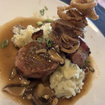 49th State Brewing - Anchorage - Buffalo meatloaf - Breweries Near Me - Anchorage, Alaska 49th State Brewing - Anchorage - Buffalo meatloaf - Breweries Near Me - Anchorage, Alaska