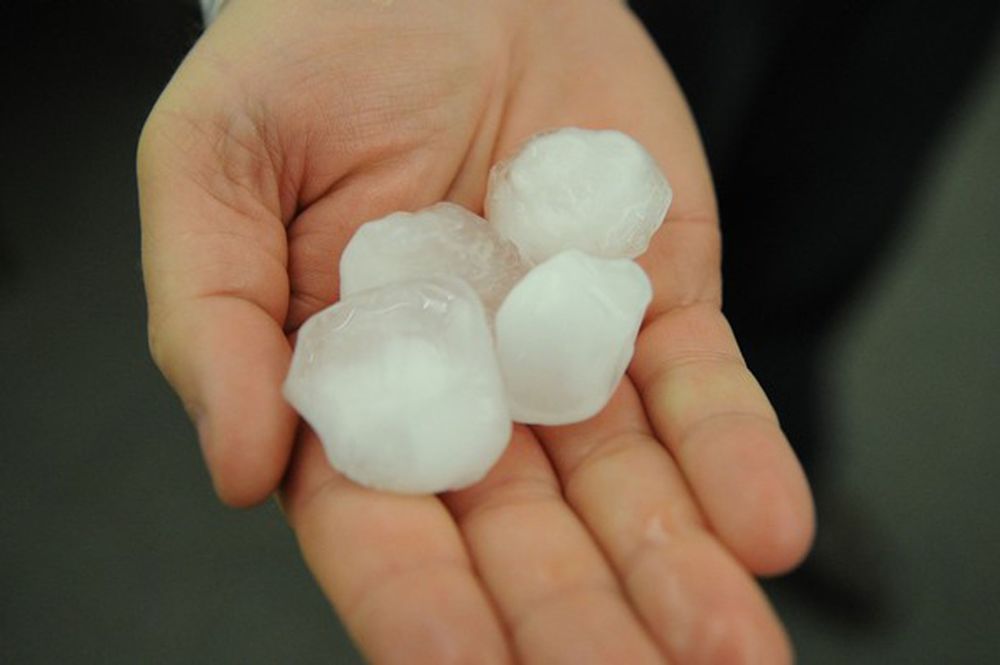 Slide of EZ Roof and Construction