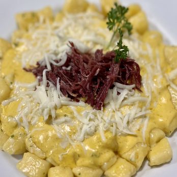 Cantina Fellini - Pumpkin cream gnocchi- AMAZING!!! - Italian Near Me - Campinas, SP Cantina Fellini - Pumpkin cream gnocchi- AMAZING!!! - Italian Near Me - Campinas, SP