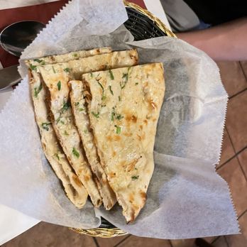 Chili & Curry - Garlic Naan - Indian Near Me - Hicksville, New York Chili & Curry - Garlic Naan - Indian Near Me - Hicksville, New York